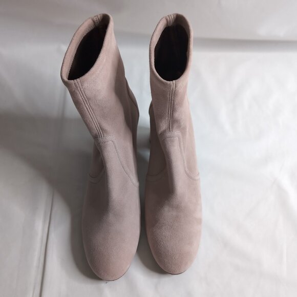 Stuart Weitzman Elegant Women's Suede Ankle Boots - Cream - Picture 5 of 7